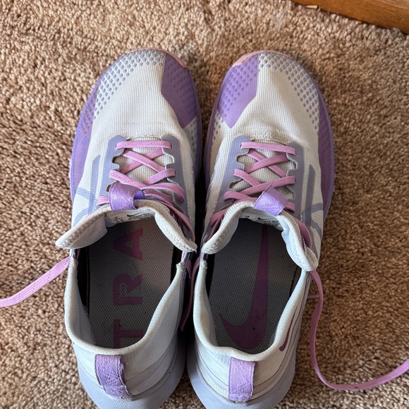 Women's Purple React Pegasus Trail 4 Gore-Tex Sneakers - Picture 5 of 8